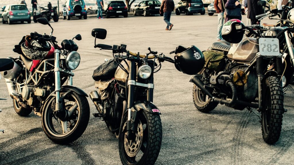 Difference Between Cafe Racer And Cafe Tracker